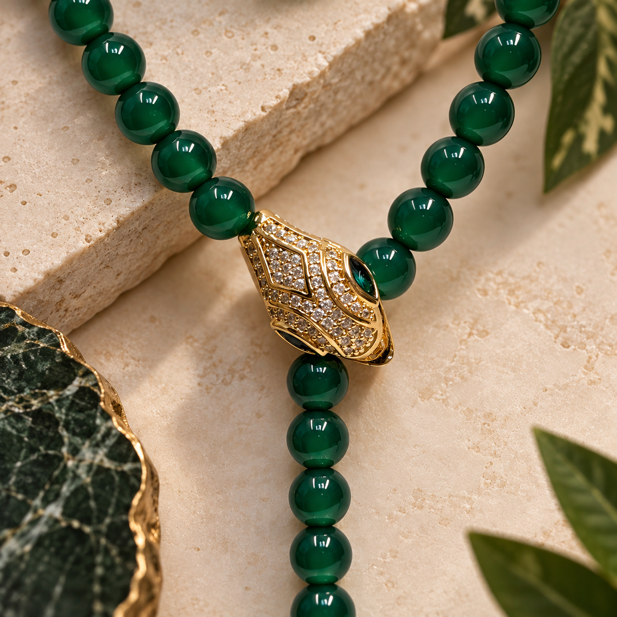 Green Beaded Lariat Necklace with Gold Accent